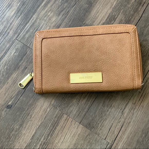 Wallets - Picture 7 of 8